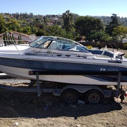 1991 Larson 22 Ft and Trailer 