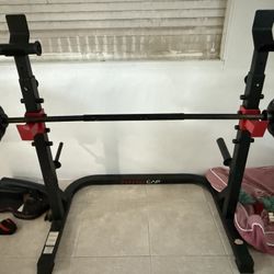 Cap Squat Rack
