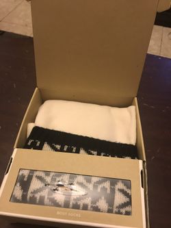 Mk leg warmer boots socks size L-XL (9-11)