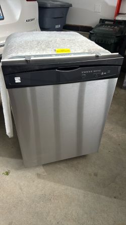 Kenmore dishwasher  , clean and perfect working  condition$100