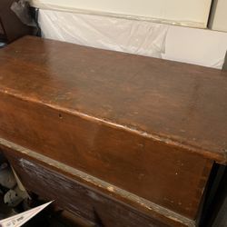 Antique 6 Board Blanket Box
