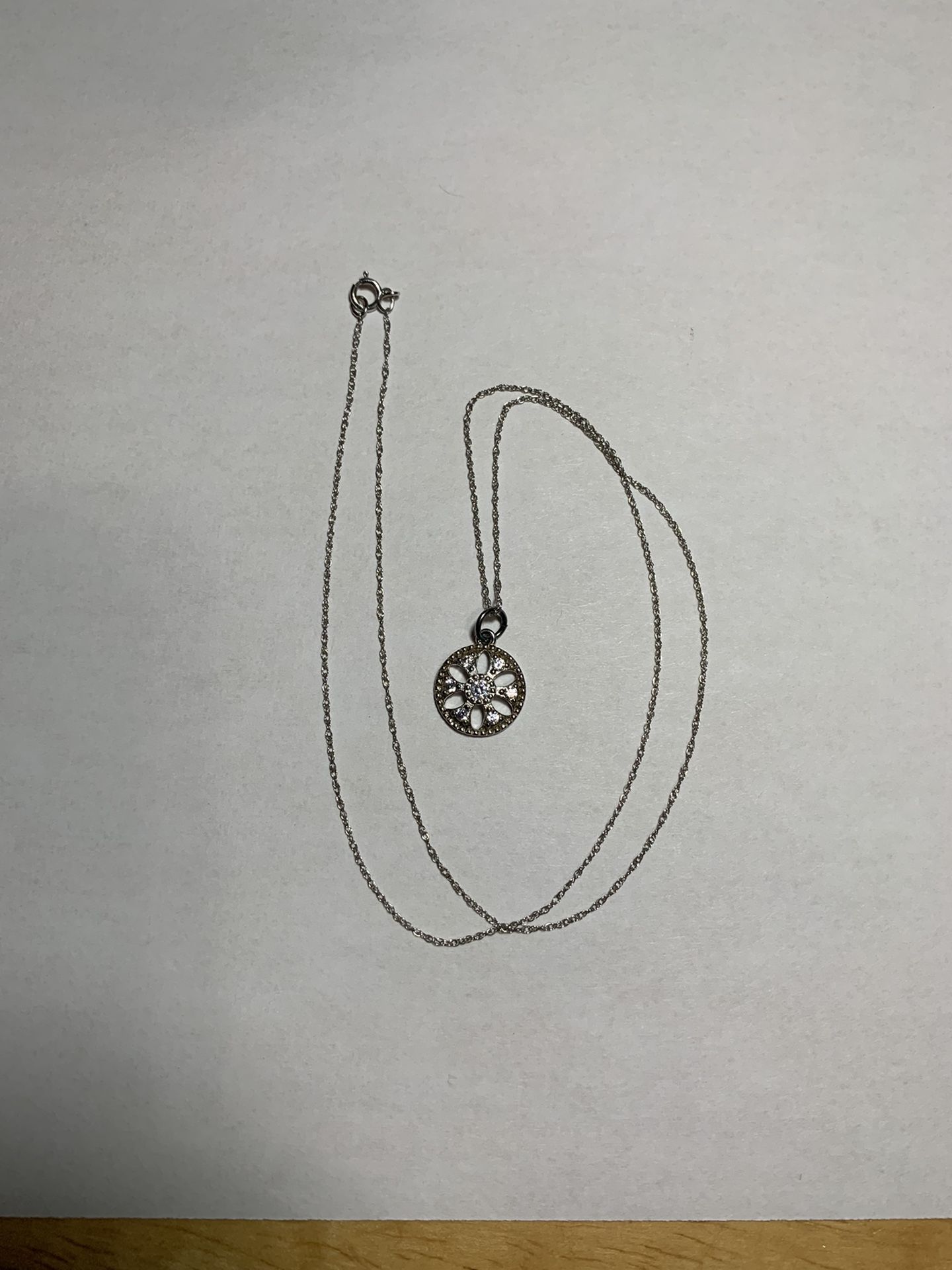 10k white gold necklace