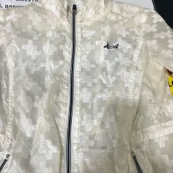 Luis Castle windbreaker used no shipping