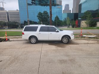 2012 Lincoln Navigator