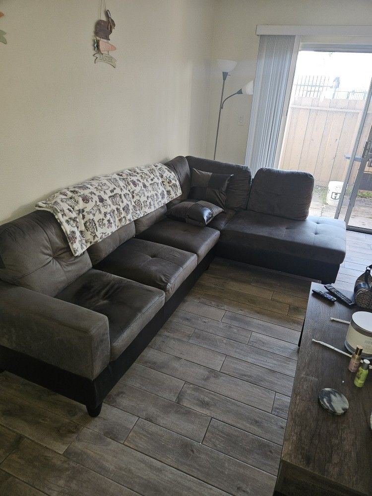 Sectional Sofa