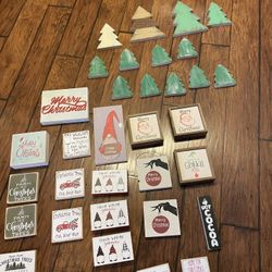 New Christmas Holiday Wood Sign Decoration Each 
