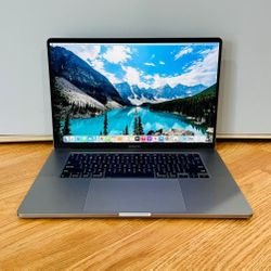 Apple MacBook Pro 16” 2019 6Core i7 16GB DDR4 - Radeon Pro 5300M - Apple Care +