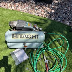 Hitachi Compresor