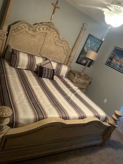 A 4 set Bedroom for Sale
