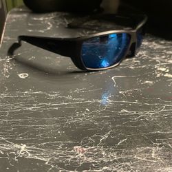 Costa Tuna Alley Sunglasses