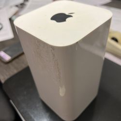 Apple AirPort Extreme Base Stations Models A1408 and A1521