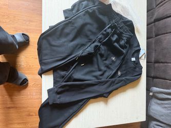 ALO Full Set Black Size Small
