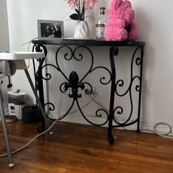 Entry Table 