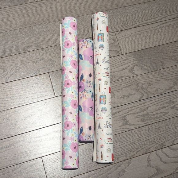 Floral & Travel Themed Wall Paper UnCut