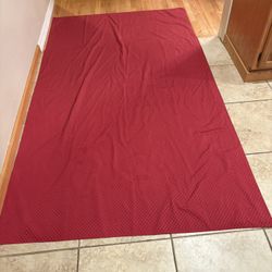 Beautiful Christmas Holiday Table Cloth 