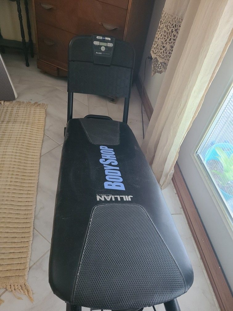 JULIAN WORK OUT SHOP