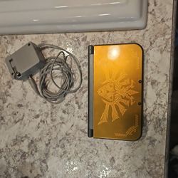'New' Nintendo 3dx XL Hyrule Edition