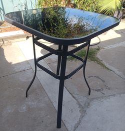 outdoor table