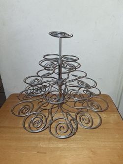 metal cupcake/dessert stand holds 23 cupcakes $10 FIRM