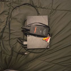 Playstation 2 No Controllers, 2 Games