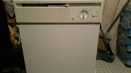 FREE - DISHWASHER Used 1 Time