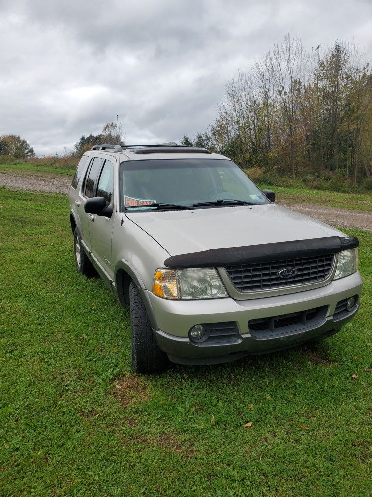 2002 Ford Explorer