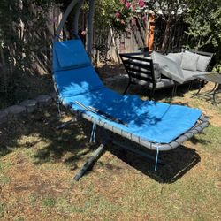 Floating Lounge Chair 