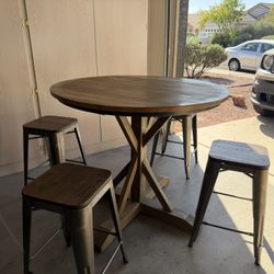 Round Dining Table Set 
