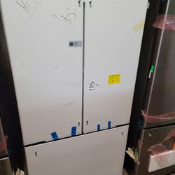 🚨New Café - 23.1 Cu. Ft. French Door Counter-Depth Refrigerator, Customizable CWE23SP4MW2