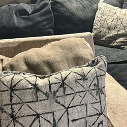 Grey or Beige ?🤔Rooms2go plush sectional