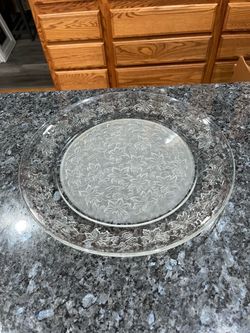 Princess House Crystal serving tray Plate “Fantasia “. Size 13 inches Wide . Preowned. Some minor scratches on the middle you have to look really c