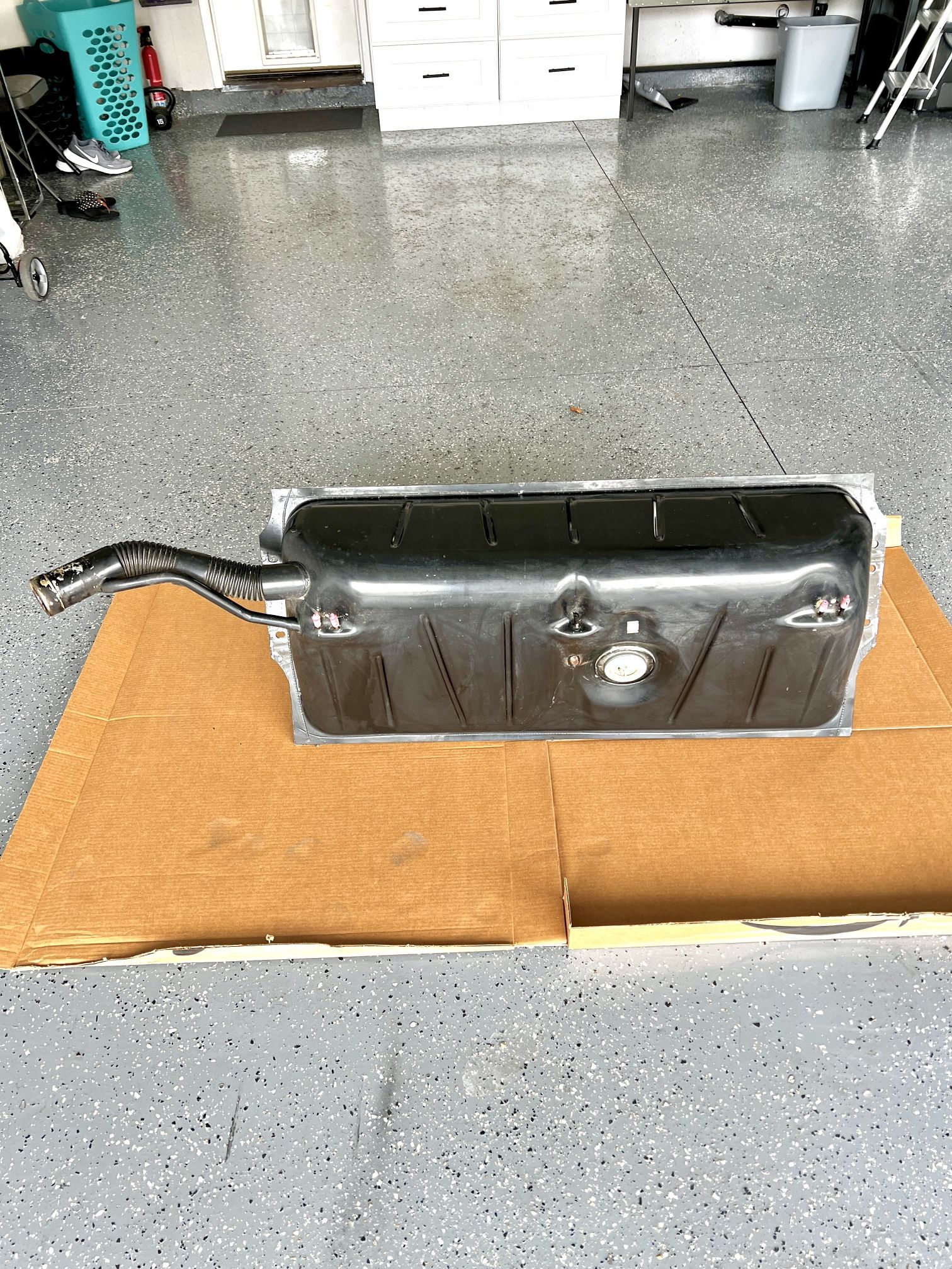 Mercedes Benz Gas Tank