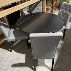 Black Round Dining Table Seats 4 w/ Chairs