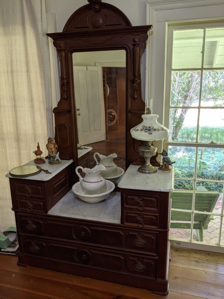 Victorian Marble Top Dressing Table w/ Mirror: