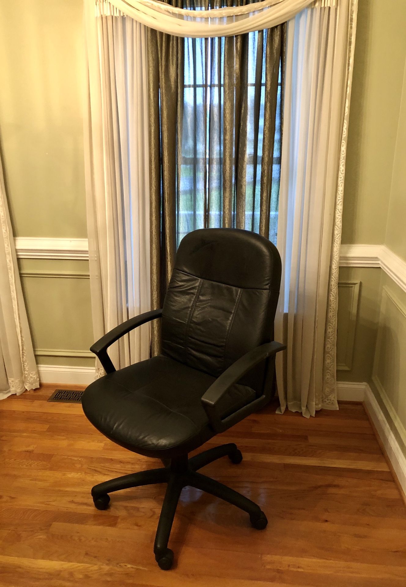 Office Chair Black