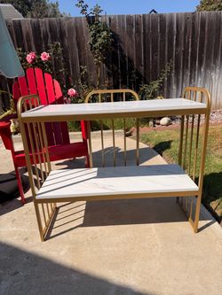 Threshold Entryway Table