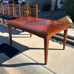 Dinner Table W/6 Chairs