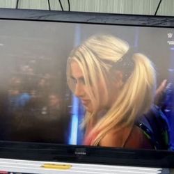 55in Tv Read Description 