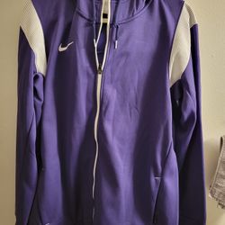 Nike Hoodie.  Size XL.  New.  Please Check Out My Profile For Other Items For Sale. If It's Up It's Available.