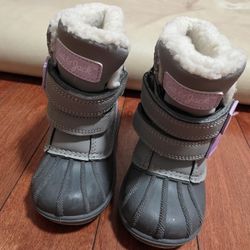 Cat And Jack Snow Boots Size 6