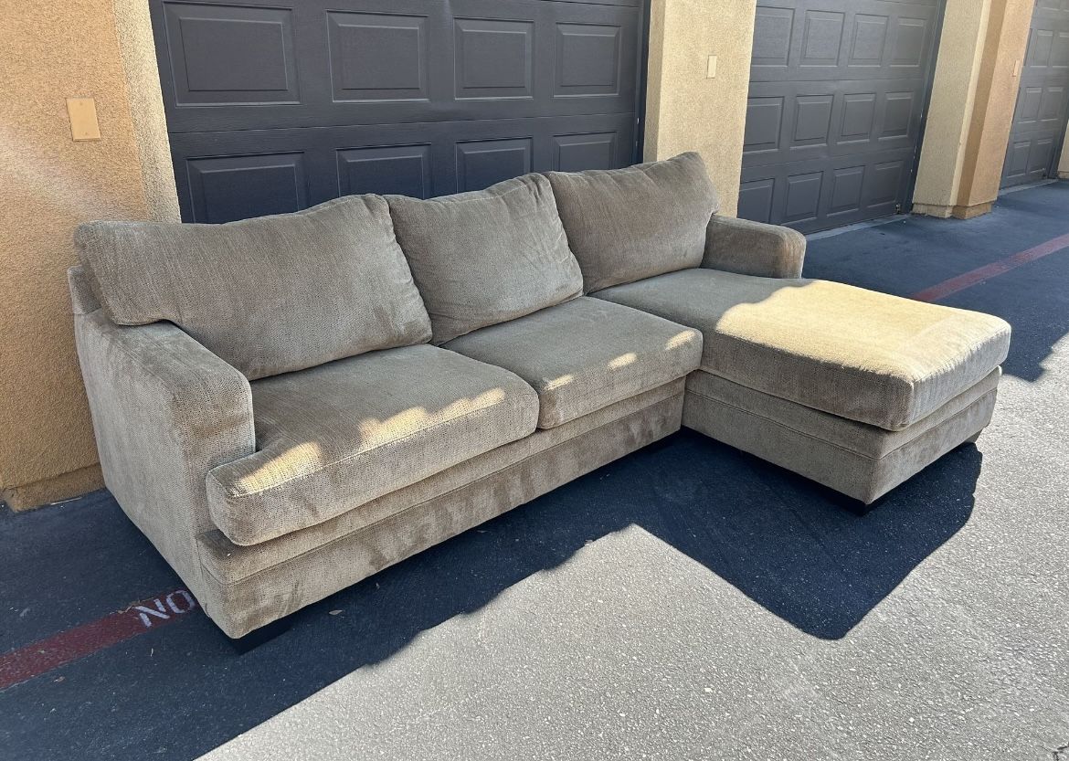 Sectional Sofa