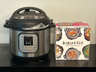 Instant pot 6qt with two piece steamer baskets