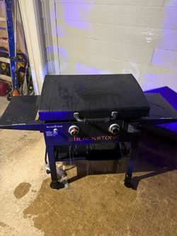 Blackstone griddle 28inch with top