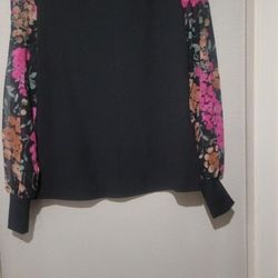 Womens Floral Blouse Medium