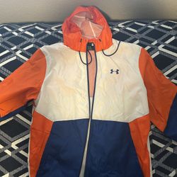 Under Armour windbreaker size L.