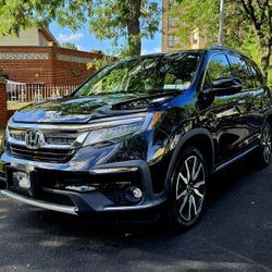 2020 Honda Pilot Touring  – 57k Miles –Loaded + Extras