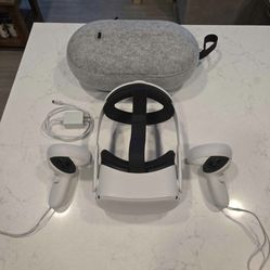 Meta Quest 2 256GB With Carrying Case