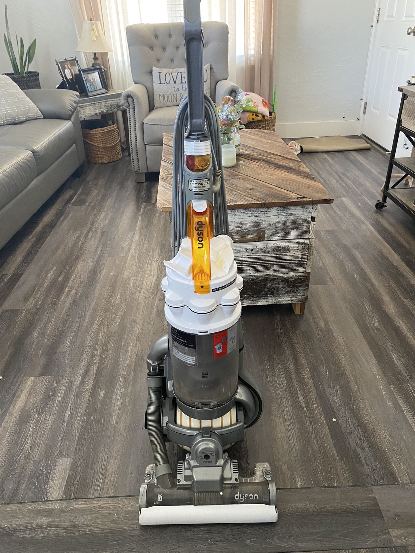 Dyson DC15 Vacuum