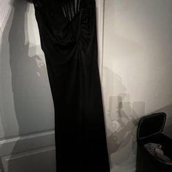 Black Strapless Formal Gown Size med