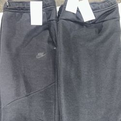 NIKE tech Joggers 